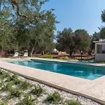 Trullo Lupocaruso Latiano