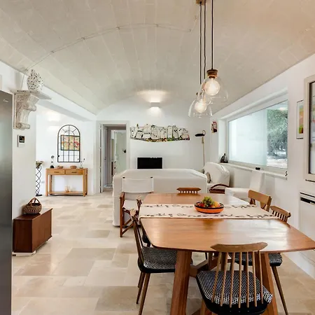 Trullo Lupocaruso بيت للعطل *