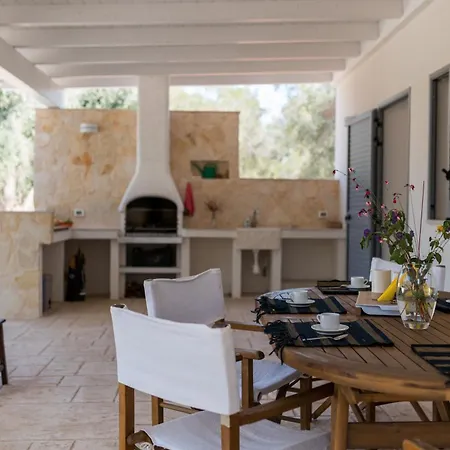 بيت للعطل Trullo Lupocaruso Latiano