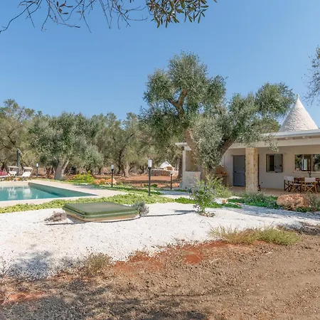 Trullo Lupocaruso * Latiano