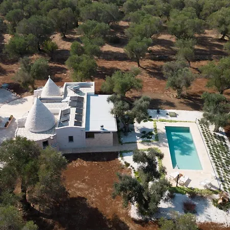 Trullo Lupocaruso * Latiano