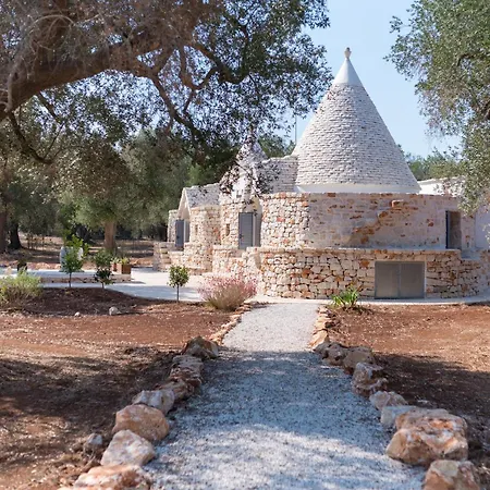 Trullo Lupocaruso بيت للعطل