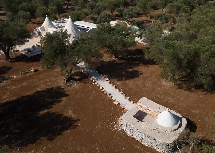 Trullo Lupocaruso * Latiano