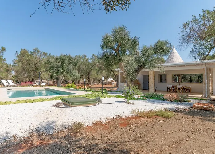 Trullo Lupocaruso * Latiano